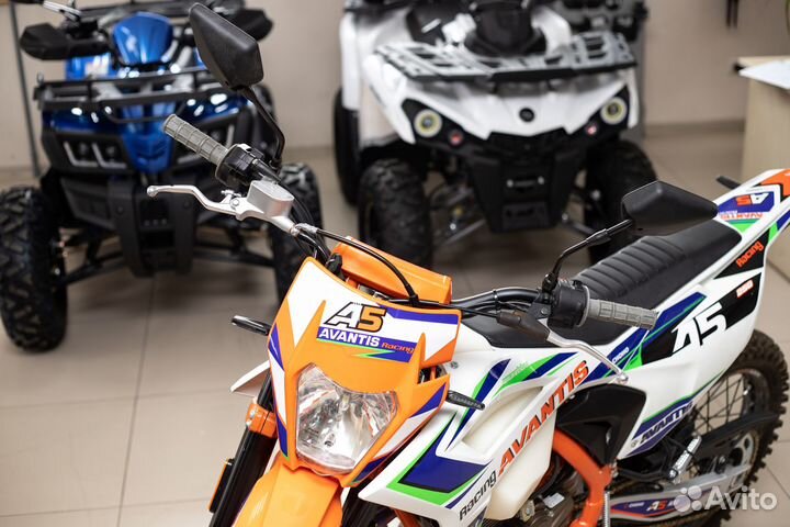 Мотоцикл Avantis A5 Lux оранжевый