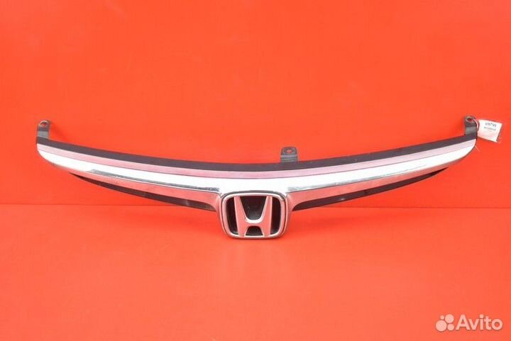 Решетка радиатора Honda Civic 4d 2005-2008