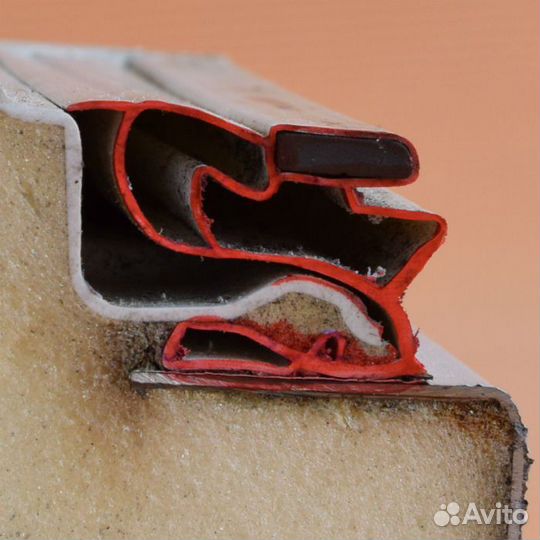 Уплотнитель для холодильника Indesit 570*650 мм