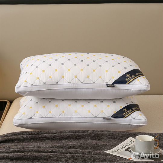 Подушка для 5* Hotel Hilton