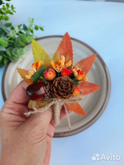 Бутоньерки для жениха или свидетелей осенняя