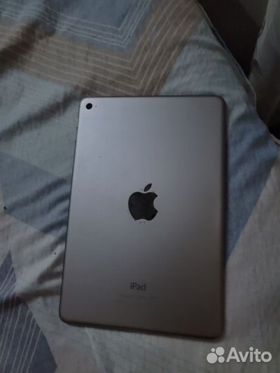 iPad mini 4 128gb