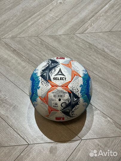 Футбольный мяч select