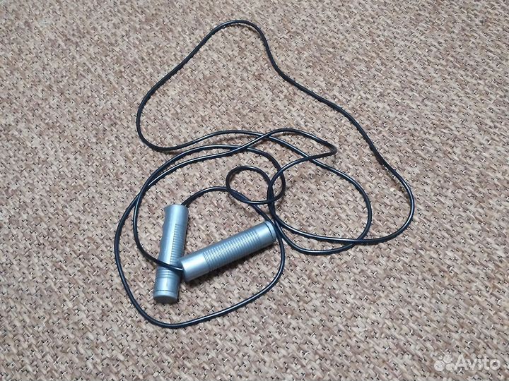 Скакалка фирмы Decathlon новая