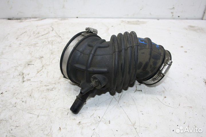 Патрубок воздушного фильтра Ford Focus III (2011—2015)