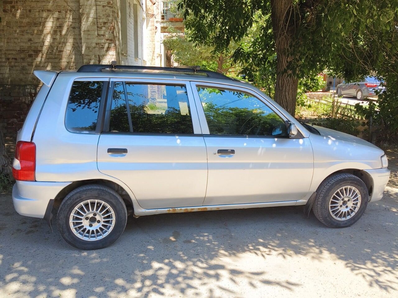 Mazda Demio: фото владельца