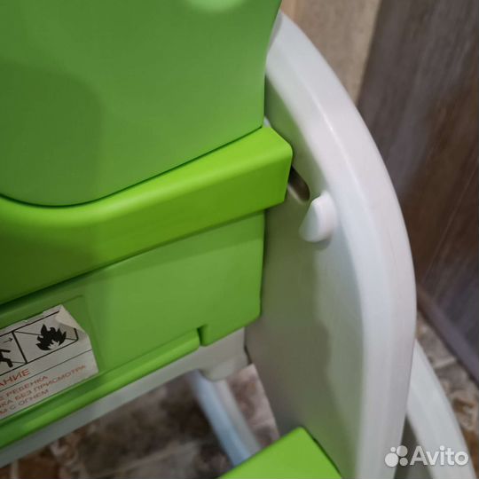 Стульчик для кормления sweet baby