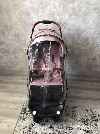 Коляска всесезонная