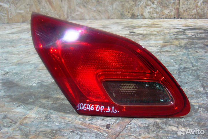 Opel Astra J Фонарь задний внутренний левый
