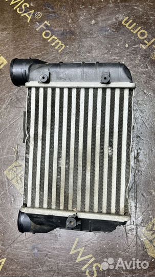 Интеркулер левый Audi A4 B6 8E 1983