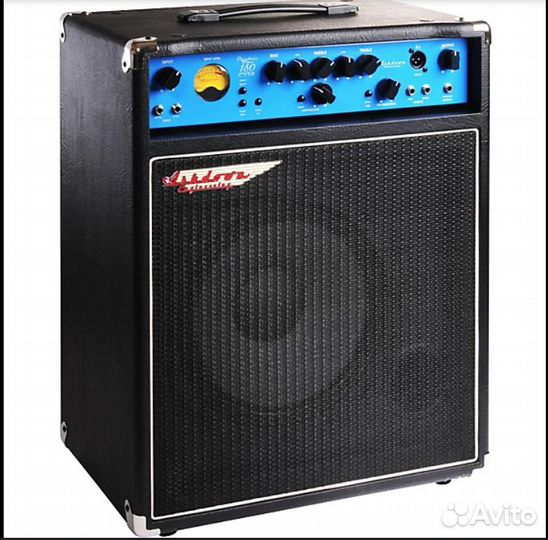 Басовый комбоусилитель