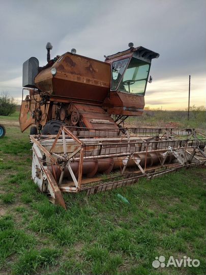 Комбайн Нива-Сельхозтехника СКА-5, 1991