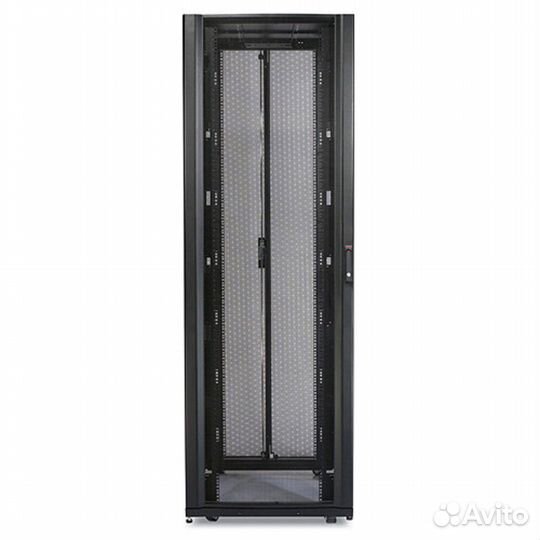 Серверный шкаф APC NetShelter SX 48U 123136