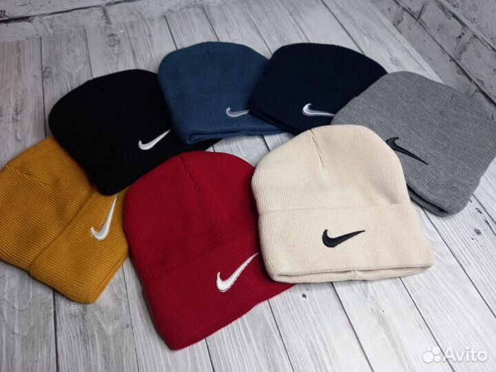 Шапка зимняя Nike в ассортименте