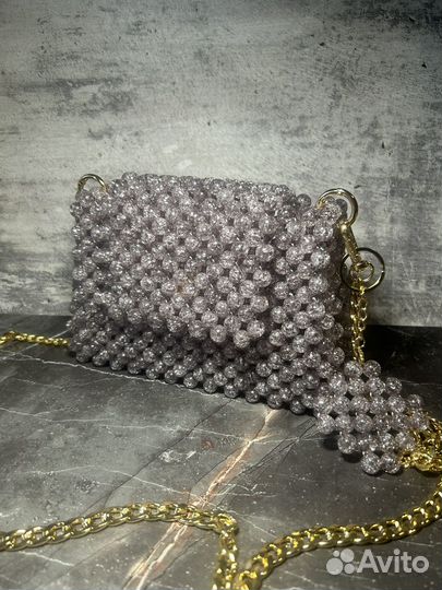 Сумка клатч из акриловых бусин 