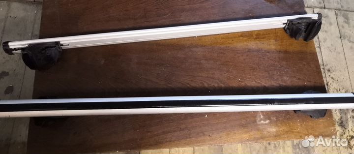 Поперечины thule на рейлинги