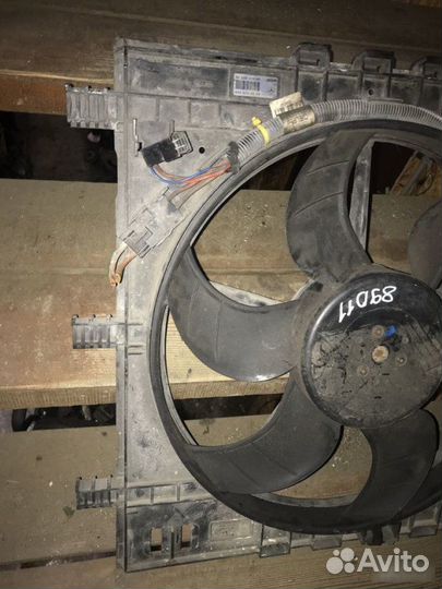 Вентилятор радиатора Mercedes-Benz Vito W638