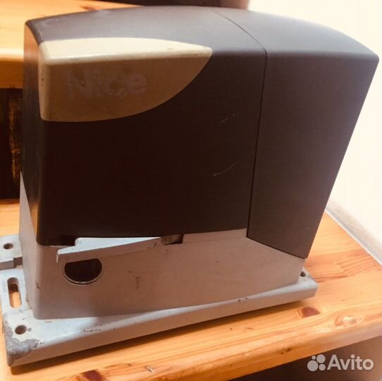 Привод для откатных ворот