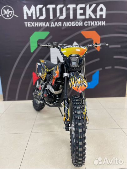 Мотоцикл кроссовый BSE Z1 HOT ROD RED