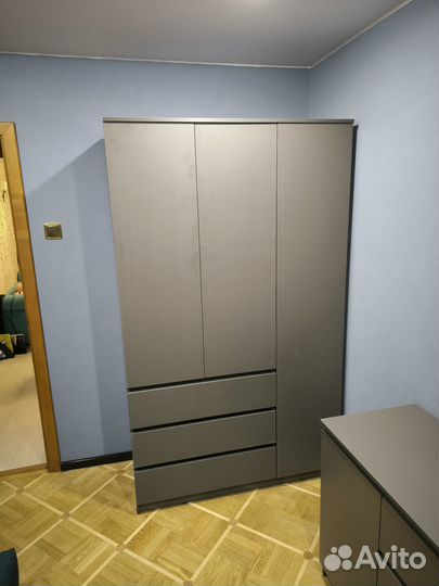 Шкаф распашной новый