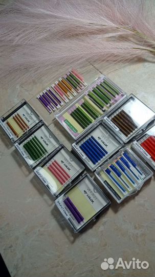 Ресницы для наращивания чёрные и цветные