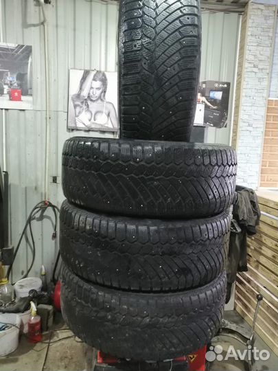 Continental Conti4x4IceContact 255/55 R19