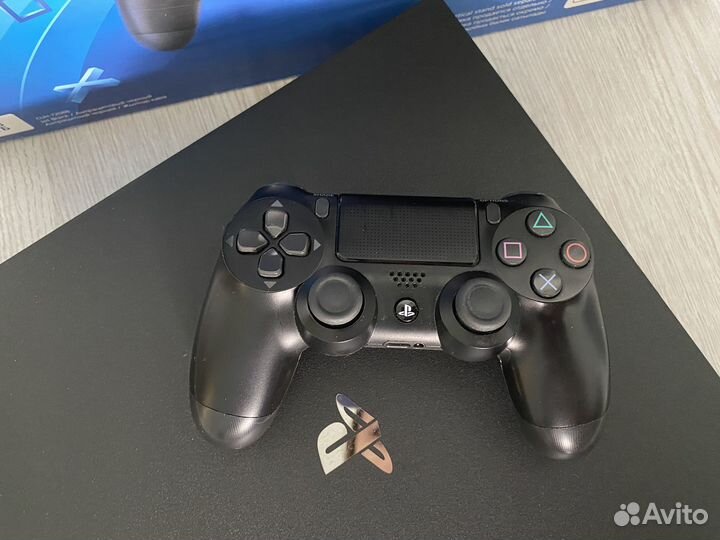 Sony PS4 pro 1tb