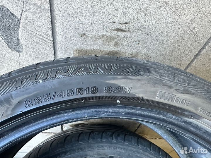 Bridgestone Turanza T001 225/45 R19