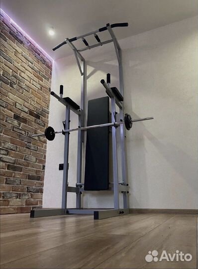 Силовой тренажер турник