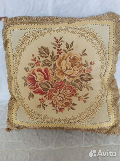 Диванные подушки, декоративные