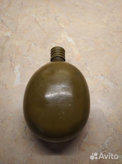 Фляжка армейская