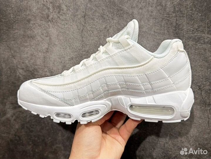 Кроссовки Nike Air Max 95 SE Summit White