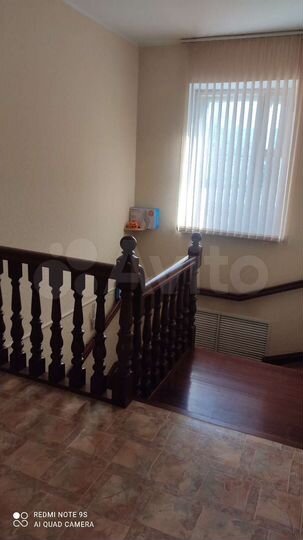 3-к. квартира, 118 м², 2/2 эт.