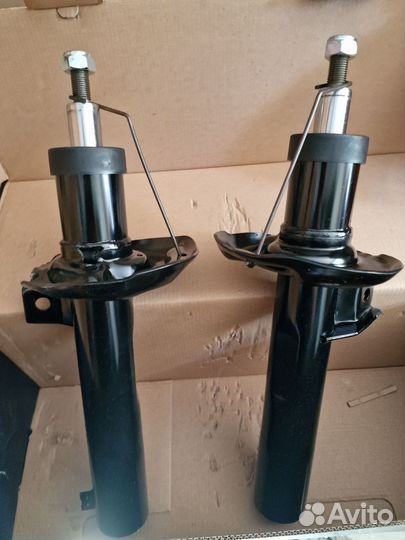 Амортизаторы передние