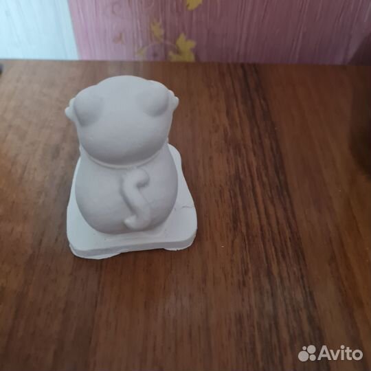 Подставка для телефона из гипса