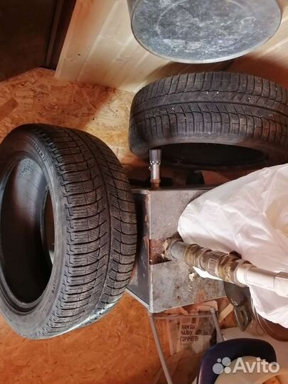 Michelin X-Ice XI3 225/50 R17 98