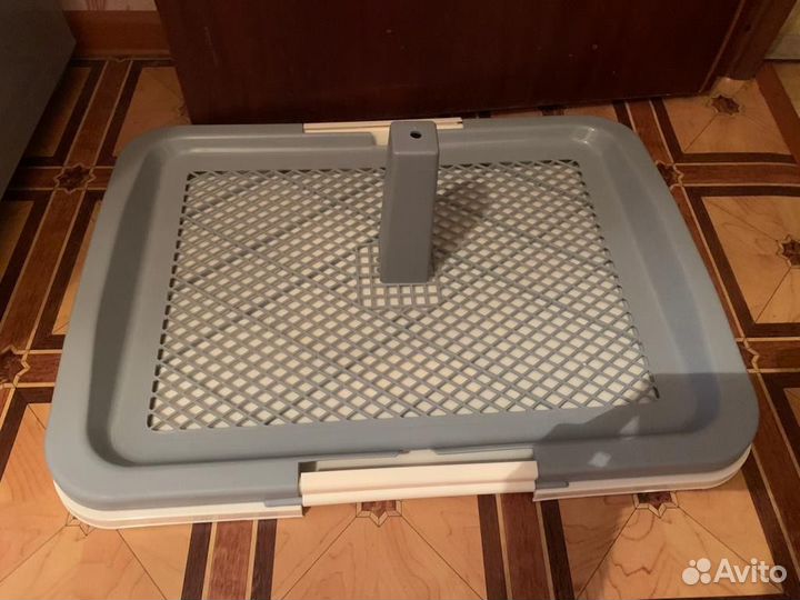 Лоток для собак под пеленку