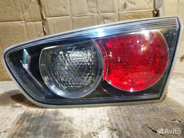 Фонарь задний правый Mitsubishi Lancer 10