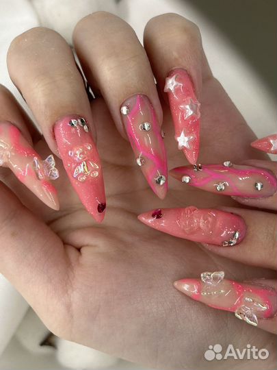 Маникюри педикюр