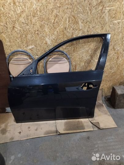 Продам двери BMW E60, передняя левая и задняя пр-я