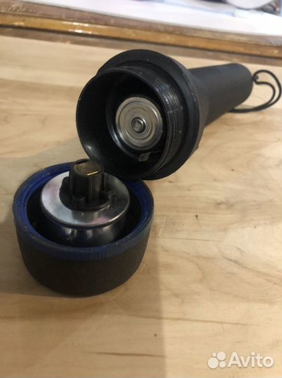 Герметичный фонарь