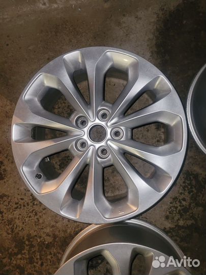 Литые диски r18 5x114 3 на kia sorento xm оригинал