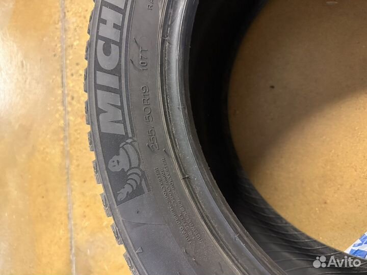 Michelin Latitude X-Ice 255/50 R19