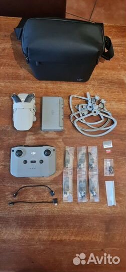 Квадрокоптер DJI Mavic Mini2 Fly More Combo