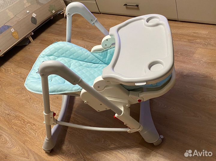 Шезлонг детский babyton