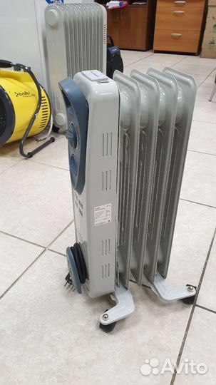 Масляный обогреватель радиатор на 1,5 кВт