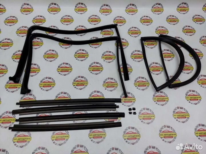 Комплект бархоток антихром LADA Niva 2131 (бока)