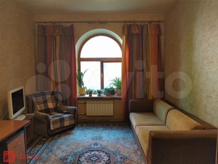 4-к. квартира, 94 м², 1/2 эт.