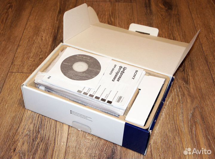 Цифровая фоторамка Sony DPF-E75 (Новая)