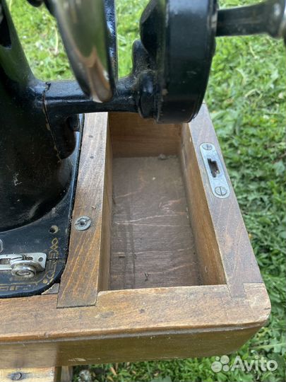 Швейная машинка подольская ручная